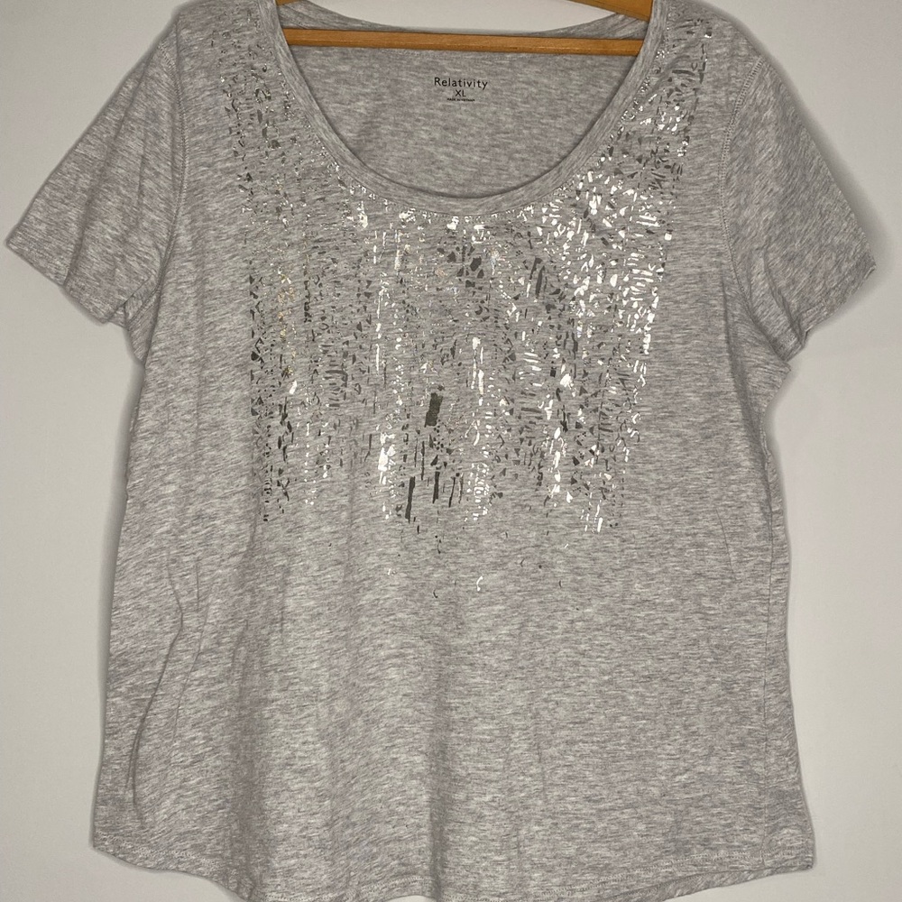 Relativity Gray Sequin Short Sleeve T-Shirt Women's XL
